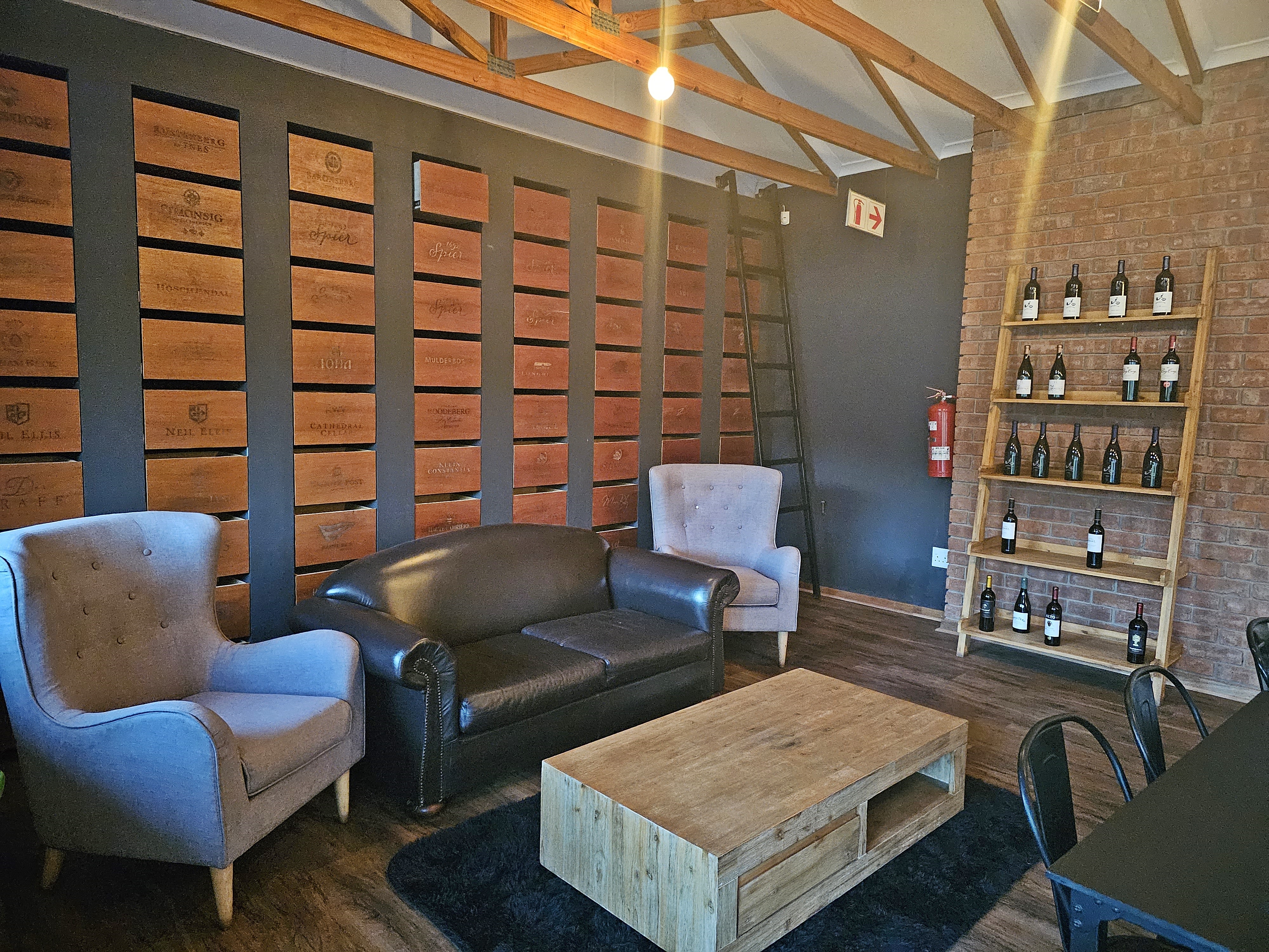 2 Bedroom Apartment For Sale in Ottery