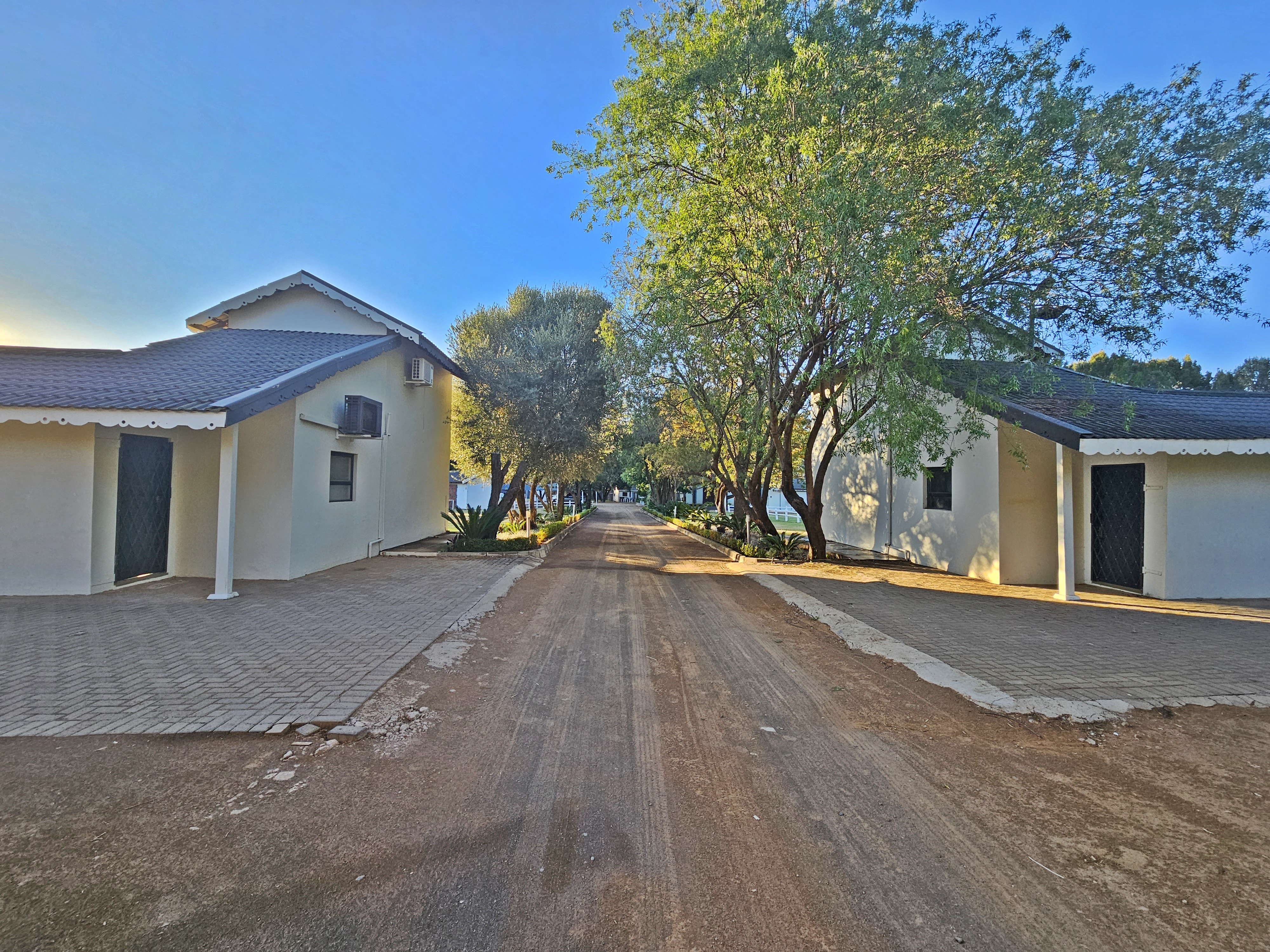 2 Bedroom Apartment For Sale in Ottery