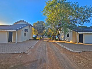 2 Bedroom Apartment For Sale in Ottery