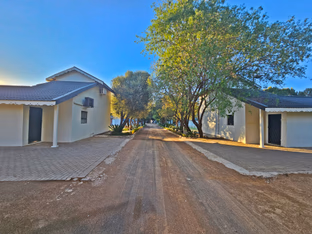 2 Bedroom Apartment For Sale in Ottery