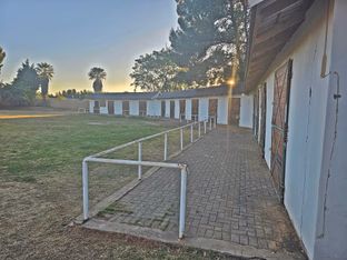 2 Bedroom Apartment For Sale in Ottery