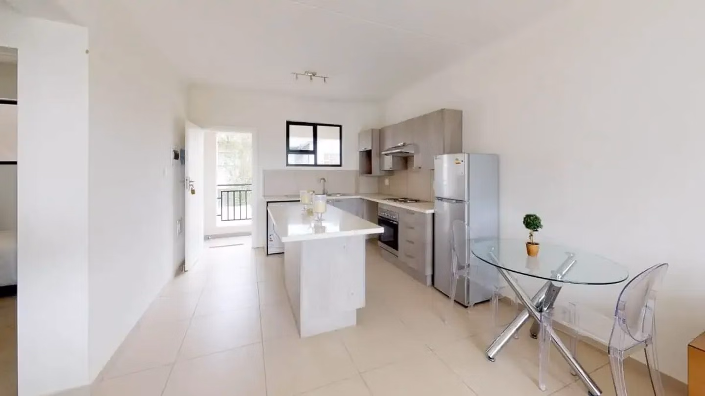 2 Bedroom Apartment For Sale in Pinelands