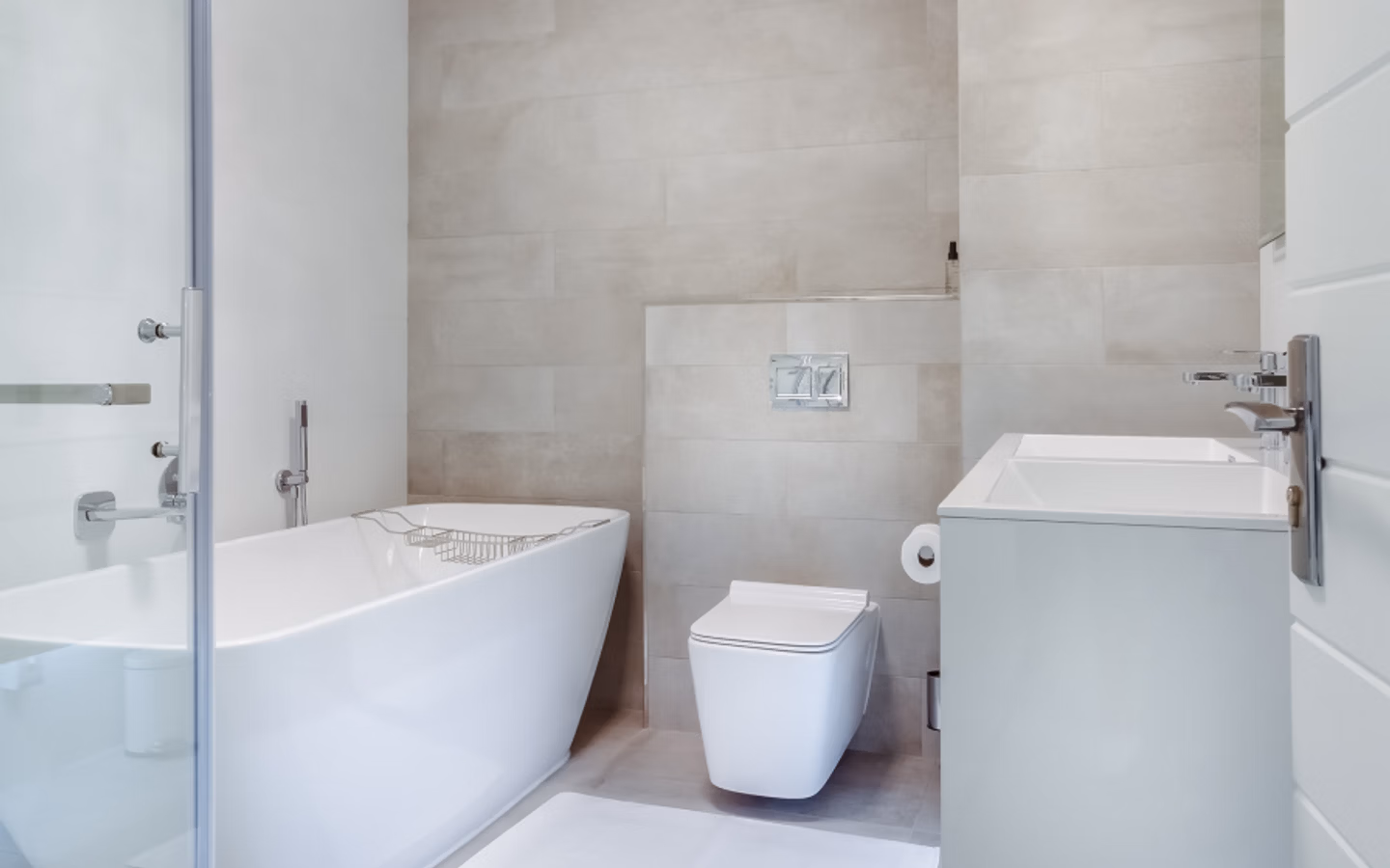 3 Bedroom Bungalow For Sale in Beverley Hills