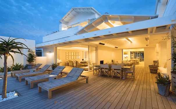 Exquisite Deck