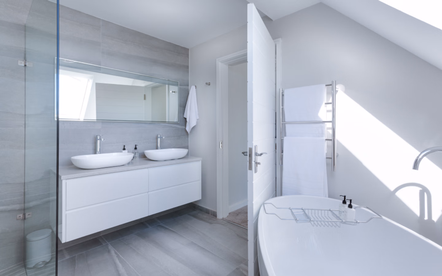 2 Bedroom Sectional Title For Sale in Camps Bay