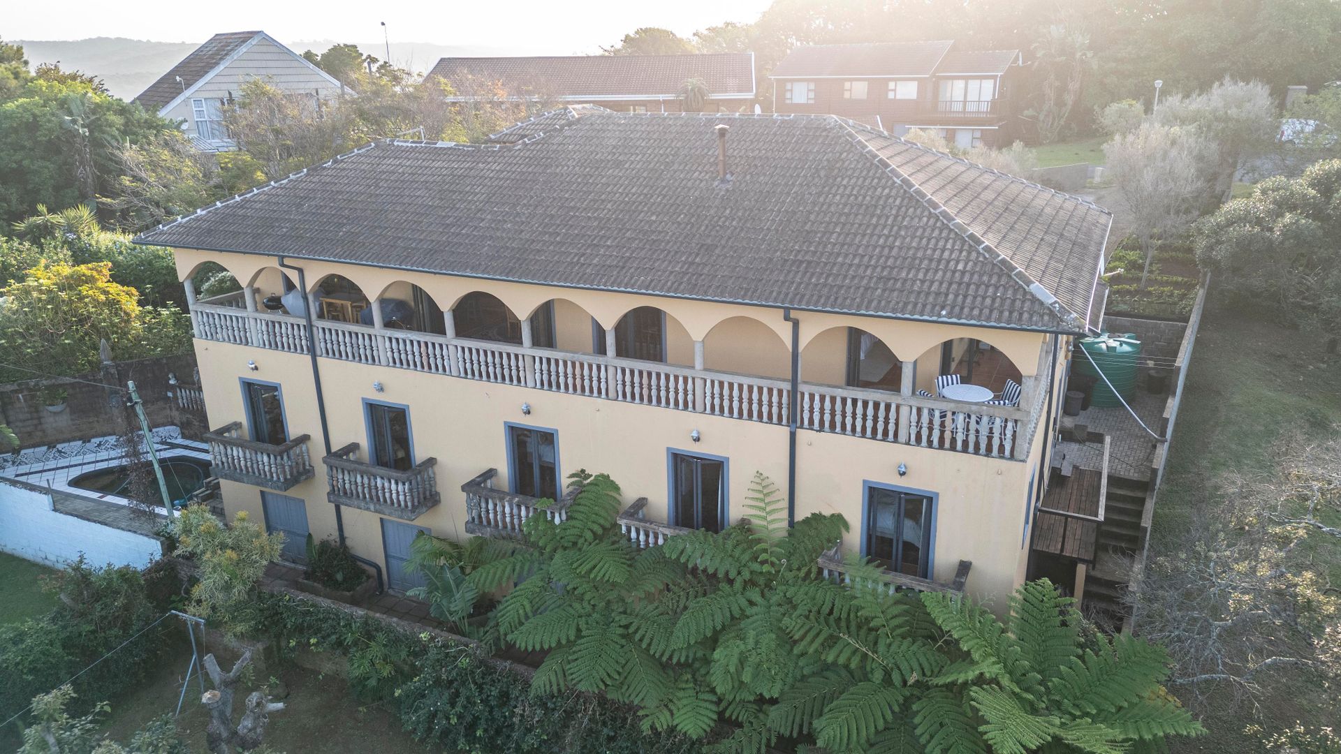 2 Bedroom Apartment For Sale in Belle Constantia