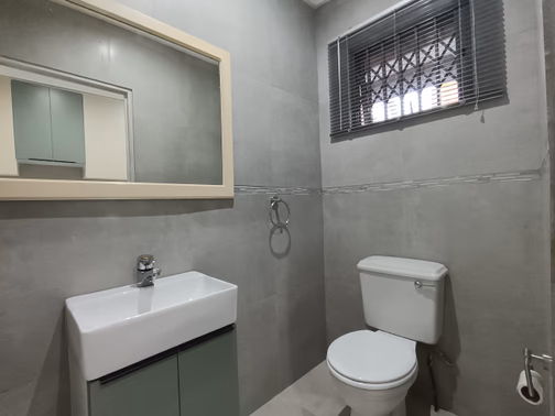 1 Bedroom House For Sale in Newlands West