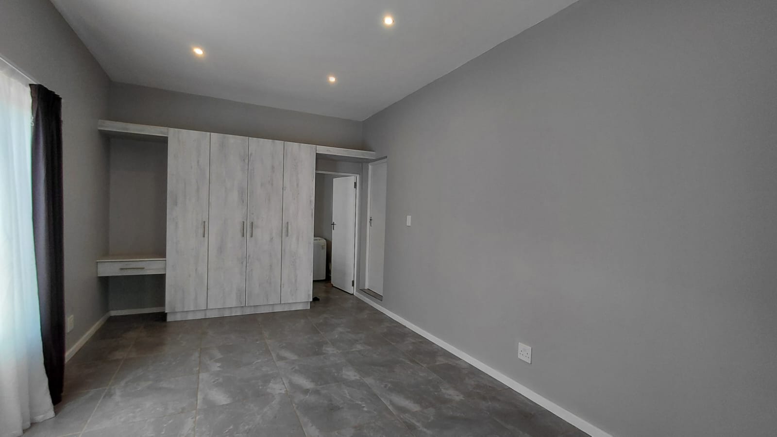 1 Bedroom House For Sale in Newlands West