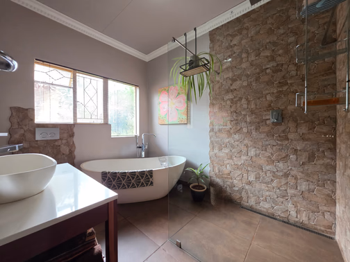 2 Bedroom House For Sale in Parlock
