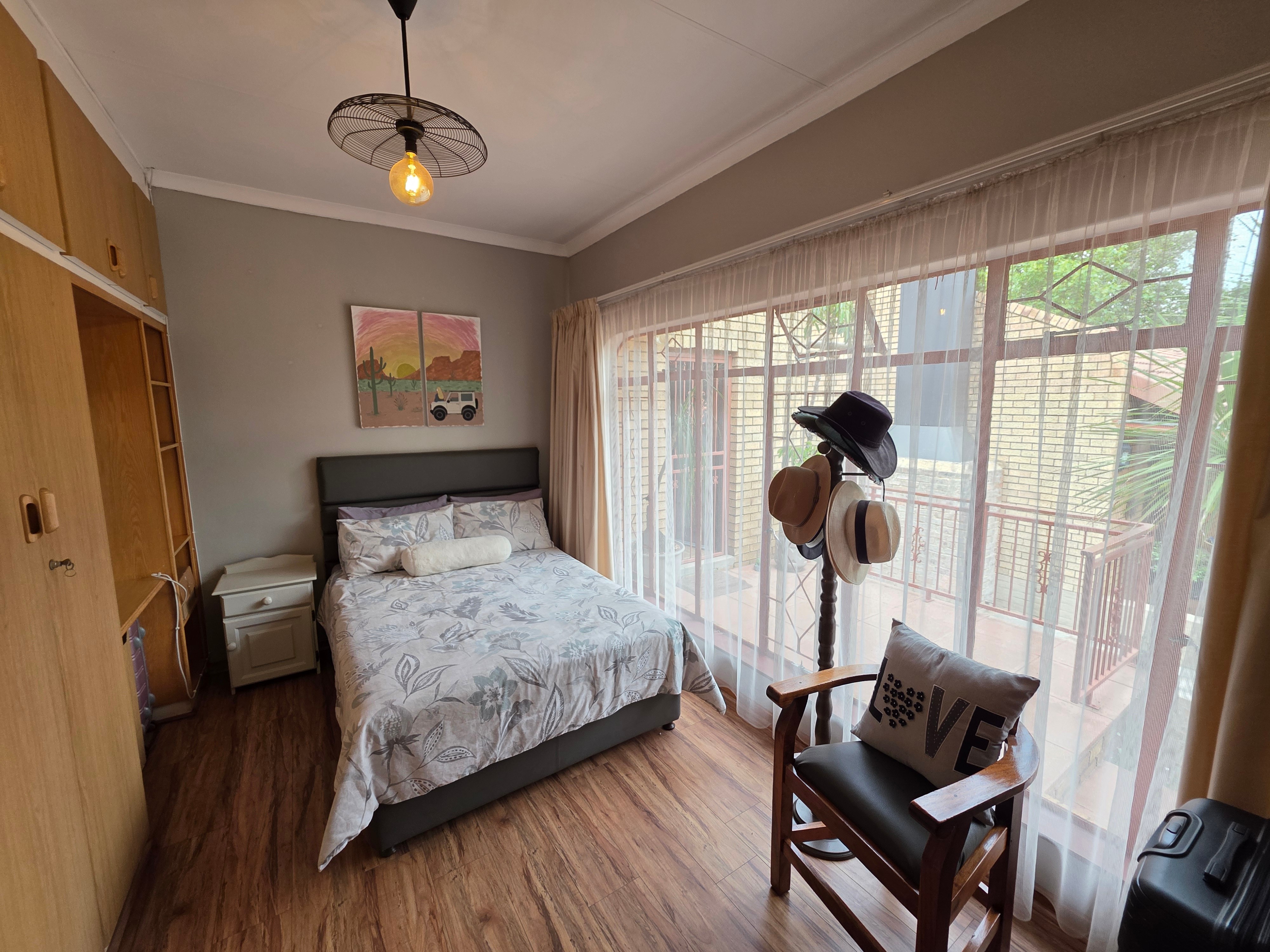 2 Bedroom House For Sale in Parlock