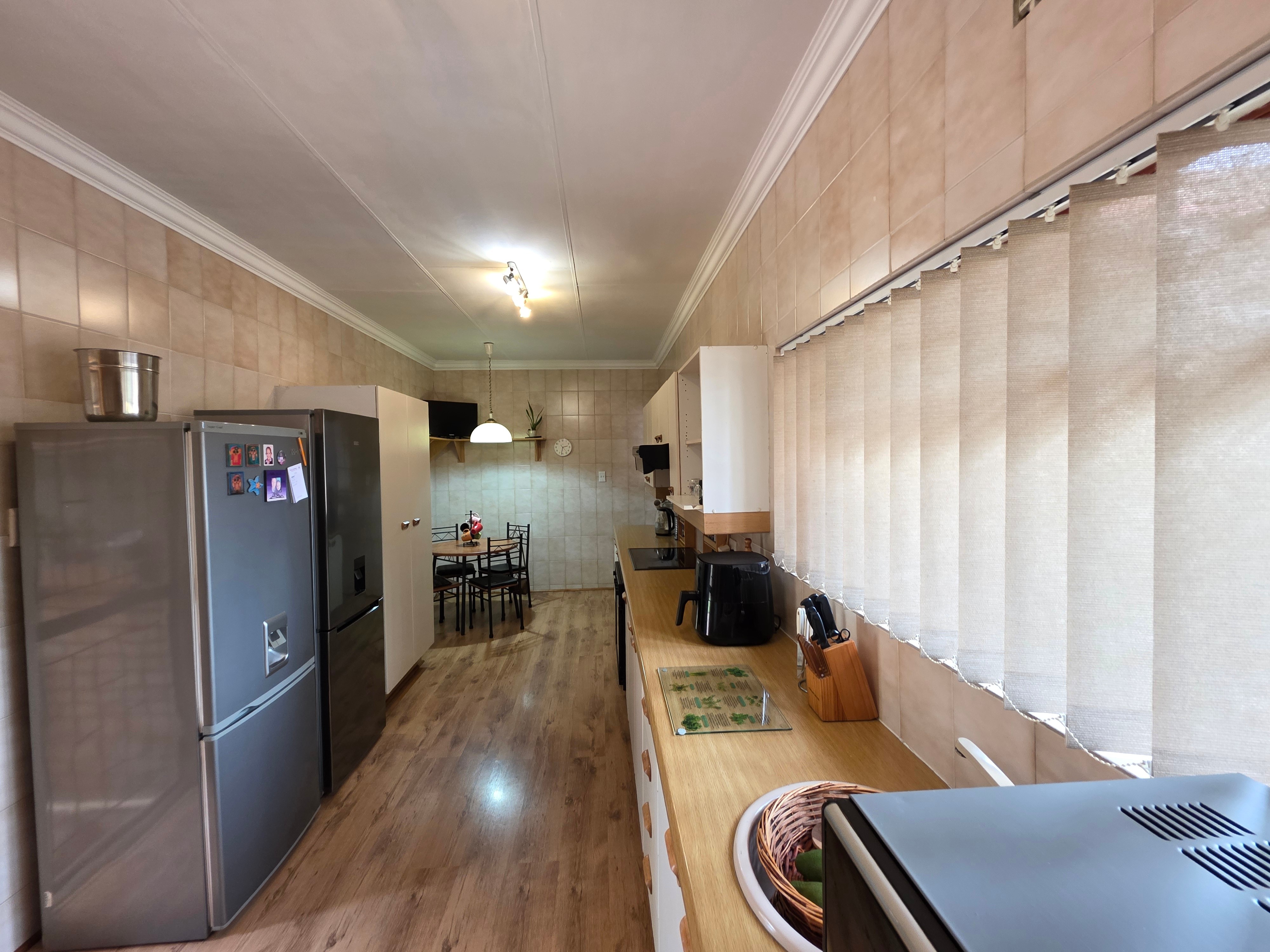 2 Bedroom House For Sale in Parlock