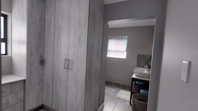 2 Bedroom House For Sale in Parlock