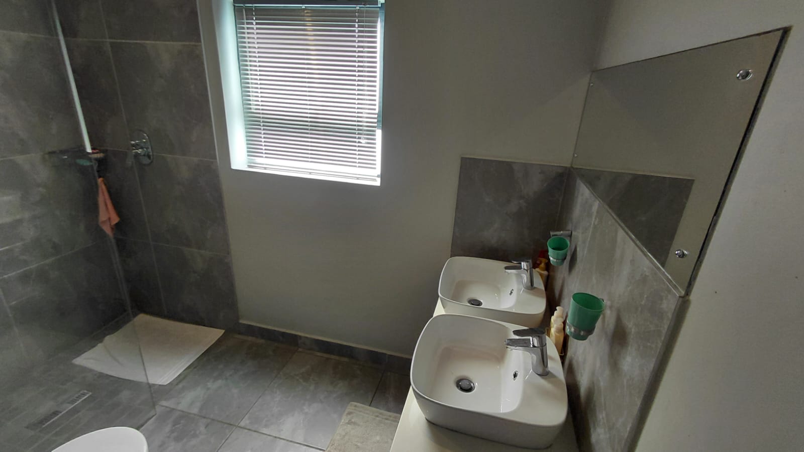 2 Bedroom House For Sale in Parlock
