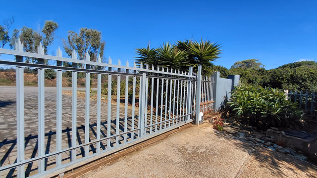 2 Bedroom House For Sale in Parlock