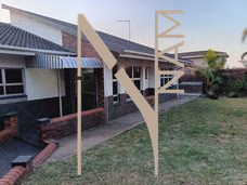 3 Bedroom House For Sale in Newlands