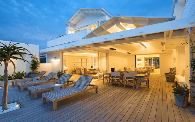 3 Bedroom Villa For Sale in Silindini